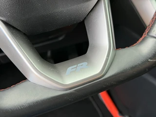 SEAT Leon 1.5 eTSI FR Automaat Led Stoelverwarming Virtueel ACC / 30