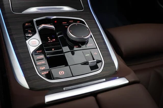 BMW X5 xDrive50e | Panoramadak | Driving Assistant Professional  | 360 Camera | 21" / 42