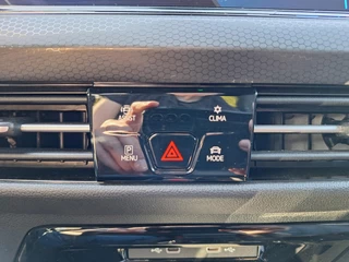 Volkswagen Golf GTE 245pk DSG Hybrid (Trekhaak,Camera,Virtual,IQ) / 27