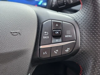 Ford Kuga 2.5 PHEV ST-Line X | PANO | TREKHAAK | ADAPTIVE | WINTERPAKKET | 360 CAMERA / 24