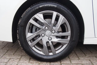 Peugeot 208 1.2 Turbo Active Pack Edition | Airco | LED-Koplampen | 16 inch LM-Velgen | Navigatie | Apple Carplay | Parkeersensoren | Cruise Control | DAB+ Radio | Multifunctioneel Stuurwiel | / 11