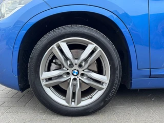 BMW X1 X1 sDrive20i High Executive M Sport I Automaat I HUD I LED I Stoelverw. I Sportstoel / 14