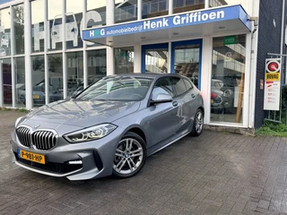 BMW 1 Serie 118i Business Edition M Sport I Carplay I Hifi I Climate contr.