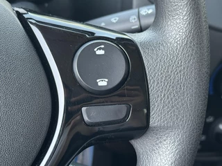 Toyota Aygo FUN 5-DEURS NL-AUTO AIRCO CENTRALE VERGRENDELING / 16