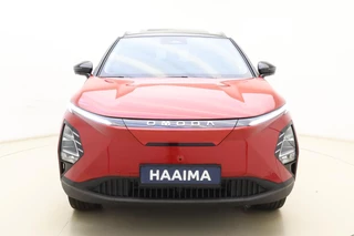Omoda 5 EV Premium 61 kWh | Camera's rondom | Schuif/kantel dak | LED verlichting | Lederen bekleding | Stoelverwarming/ventilatie | Sfeerverlichting | Drive assist / 7