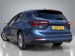 Ford Focus Wagon 1.0 EcoBoost Hybrid 155 pk Titanium AUT. | 1e eigenaar | dealer onderh. | navigatie | cruise control | BTW auto / 8