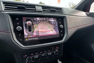 SEAT Arona 1.0 TSI FR B. Int. / 18