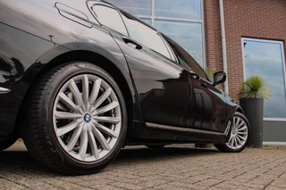 BMW 7-serie 740i High Executive | 2e eigenaar | Driving Assistant Plus | Innovation pakket | Massage | Dodehoekdetectie | Adaptieve cruise | 360 camera | Stoelventilatie | Gesture control / 50
