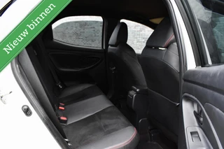 Toyota Yaris 1.5 Hybrid GR Sport JBL/HEAD-UP/LED/CAMERA/STOELVW/VOL! / 24
