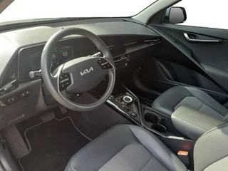 Kia Niro 1.6 GDi Hybrid DynamicLine Edition | Dodehoek detectie | Elektrisch bedienbare best. stoel | Navigatie | Adaptieve cruise control | Apple Carplay / Android Auto | Verbruik 1 op 20! / 17