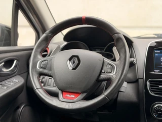 Renault Clio 1.6 R.S. Trophy 220PK 18'' LED Navi Cruise Clima / 15