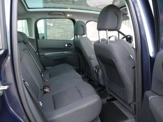 Peugeot 3008 1.2 PureTech Style | Trekhaak | Panoramadak | Lichtmetalen velgen | Achteruitrijcamera | Climate control | Cruise control | Navigatie | Regensensor / 15
