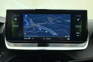 Peugeot 2008 1.2 PureTech Allure Pack Apple carplay/Android auto | Achteruitrijcamera | Automatische airco | Cruise control | LED verlichting | Lichtmetalen velgen 17'' | / 26