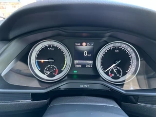 Škoda Superb 1.4 TSI IV BNS ED.PANO. ALL.IN / 19