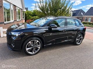 Audi Q4 e-tron 40 Launch edition S Competition 77 kWh SOH 92,73% MATRIX LED SFEERVERLICHTING CAMERA SPORTSTOELEN / 2