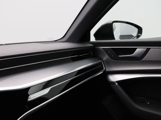 Audi A6 Avant 55 TFSi 367 Pk e quattro Competition | Trekhaak | Stoelverwarming | Cruise Control | Climatronic | Matrix LED | Navigatie | CarPlay | 20 Inch / 40
