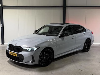 BMW 3-serie 320e Sedan SOH 98% M-sport Pano Brooklyn Grau / 6