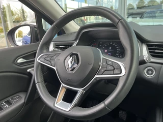 Renault Captur 1.0 TCe 100 Intens  | NL Auto | Navigatie | Climate Control | Parkeersensoren | Keyless | Lichtmetaal | Apple CarPlay / Android Auto / 9