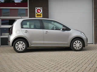 Volkswagen Up! 1.0 BMT high up! 85PK Cruise| BT| Camera| NL Auto / 13