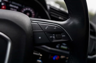 Audi Q3 35 TFSI Advanced edition Automaat | ACC | LED | Carplay / 35