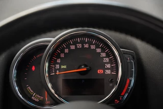 MINI Countryman 1.5 Cooper S E ALL4 Chili  Panoramdak Full-led Navigatie 24 Maanden garantie* (Vraag naar de voorwaarden) / 11