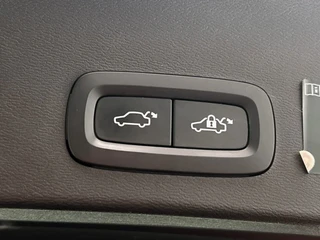 Volvo XC40 1.5 T4 Recharge Inscription Expression | Apple/Carplay | Elek. Kofferklep | Cruise/Control | Climate/Control | / 19