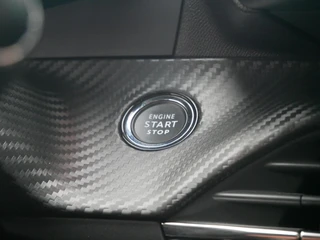 Peugeot 208 1.2 PureTech GT Navi+BT| Camera / 8