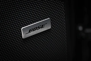 Porsche Cayenne 3.0 E-Hybrid Platinum Edition | LUCHTVERING | MASSAGE | STOELVENTILATIE | COMFORTSTOELEN | CAMERA | 22" / 32