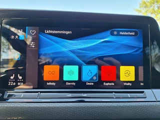 Volkswagen Golf GTE 245pk DSG Hybrid (Trekhaak,Camera,Virtual,IQ) / 39