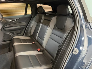 Volvo V60 2.0 B3 R-Design | Panoramadak | Harman Kardon | 360 Camera | Apple carplay & Android Auto / 46