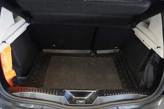 Dacia Sandero Stepway 0.9 TCe SL  Automaat Achteruitrijcamera ALL Season Banden / 22