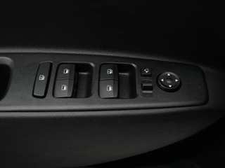 Hyundai i10 1.0 Comfort 5-zits Automaat 15 inch LM | Private lease 389,- p.m. | / 17