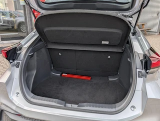 Toyota C-HR 1.8 Hybrid 140 Active 4-SEIZOENSBANDEN ANDROID & APPLE DIGITALE TELLERS METALLIC LAK / 11