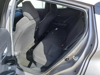 Toyota C-HR 1.8 Hybrid Dynamic / 9