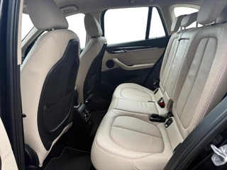 BMW X1 sDrive18i Business Edition Plus | Trekhaak | Leder | Navi | Stoelverwarming | Head-Up Display | Ambient Lighting | NL AUTO | Cruise Control | Climate Control | 12 maanden Bovag garantie | / 14
