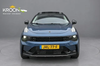 Lynk & Co 01 1.5 261PK PHEV Panorama 360 Camera Apple Carplay Android Auto / 14