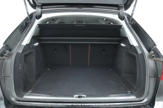 Audi A4 Avant 35 TDI S edition  136PK Virtual, Leder, Climate, / 13