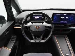 CUPRA Born Performance One 62 kWh 204 Pk | Stoel/Stuurverwarming | Camera | Adaptive Cruise | Navigatie | 18 Inch | 66.591 Km !! / 34