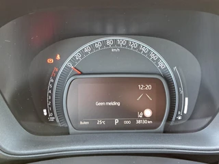 Toyota Aygo X Envy Automaat STOELVERWARMING PDC VOOR EN ACHTER AD-CRUISE TEL. DRAADLOOS LADEN / 9