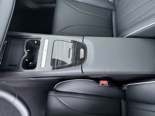 Omoda 5 SHS 1.5 T-GDi SHS-H Premium  - Kantel/Schuifdak - Adaptief Cruisecontrol - 18' Lichtmetalen Velgen - Privacy Glass - Stoel/Stuurwiel Verwarming - 7 Jaar Fabrieksgarantie / 33