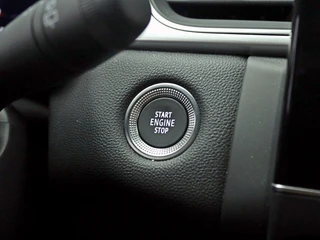 Renault Captur 1.0 TCe 90 techno Camera | Navigatie | Cruise control / 28