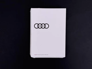 Audi A3 Sportback 45 TFSI e S edition Competition 272pk PHEV| 8.000KM!  | INCL. BTW | 143km RANGE WLTP!! | ADD. CRUISE | PANORAMADAK | FABRIEKSGARANTIE t/m 04-2027| MEGA COMPLETE AUTO| S-LINE BINNEN + BUITEN| LEDER| / 45