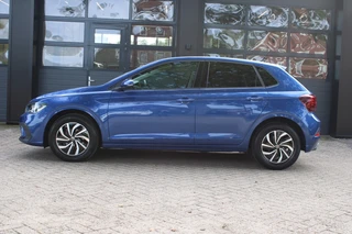 Volkswagen Polo 1.0 TSI LIFE **NL-Auto** Parkeersensoren v.a. / apple carplay / android / 6