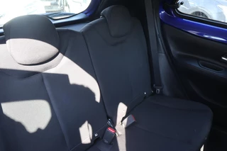 Toyota Aygo X PLAY AIRCO CAMERA AD-CRUISE APPLE/ANDROID NL-AUTO / 26