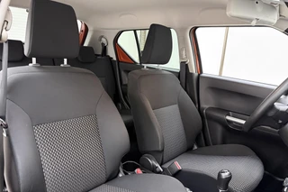 Suzuki Ignis 1.2 Smart Hybrid Select 83pk | Airco | Trekhaak | Navigatie | Stoelverwarming | Camera | Lichtmetalen Velgen | Apple Carplay - Android Auto | Hoge Instap / 14