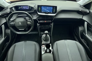 Peugeot 2008 1.2 PureTech Allure Pack Apple carplay/Android auto | Achteruitrijcamera | Automatische airco | Cruise control | LED verlichting | Lichtmetalen velgen 17'' | / 32