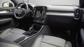 Volvo xc40 B3 Plus Dark MY2027|360° Camera|Harman/Kardon / 15