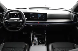 Kia Sorento 1.6 T-GDi Plug-in Hybrid 4WD ExecutiveLine 7p Nieuw en Direct leverbaar! - - Stoel/Stuurverwarming - 1700kg trekgewicht - Apple Carplay - Android Auto - Panorama Dak - - Fabrieksgarantie tot 2033 / 31