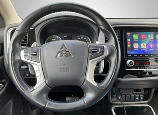Mitsubishi Outlander 2.4 PHEV Intense+ 4WD 225 pk AUT. | 1e eigenaar | navigatie | trekhaak | elektr. v. stoel | carplay | alcantara / 23