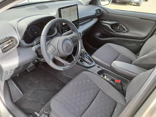 Toyota Yaris 1.5 Hybrid 115 First Edition LM-VELGEN AD-CRUISE NAVI CAMERA PRIVACY-GLASS / 11